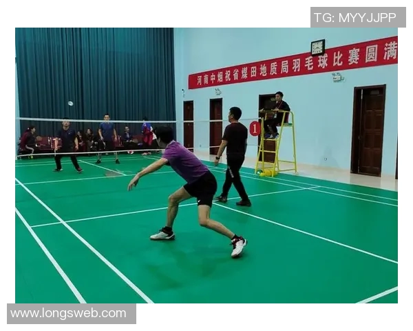 广州羽毛球队以57分稳居大师赛积分榜首位展现强劲实力